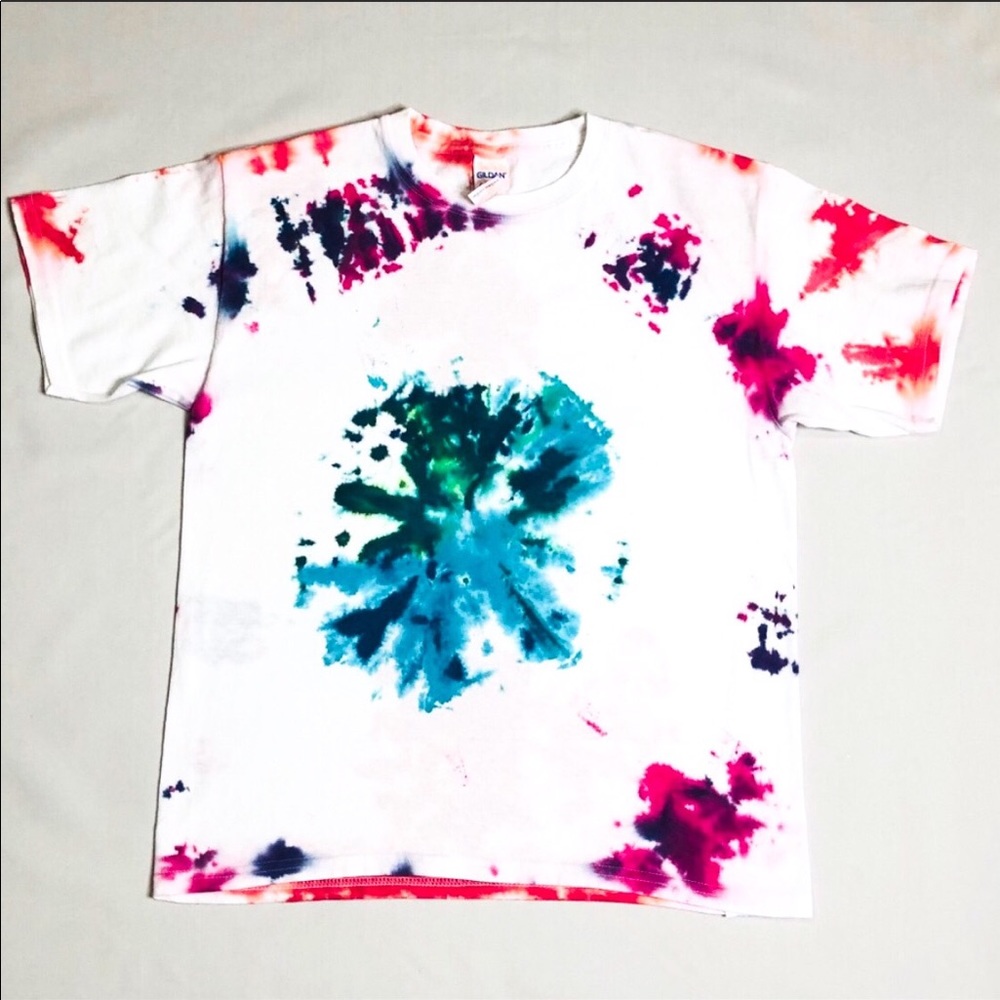 GILDAN kids tie dye t-shirt size large - Picture 1 of 2